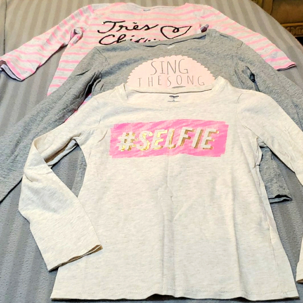 Old navy 👚🎀girls 3 tops long sleeves